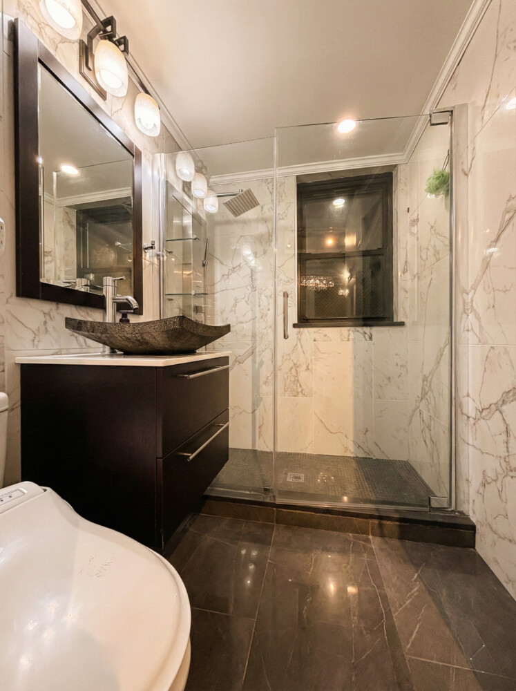 135 E 54TH Street 4E