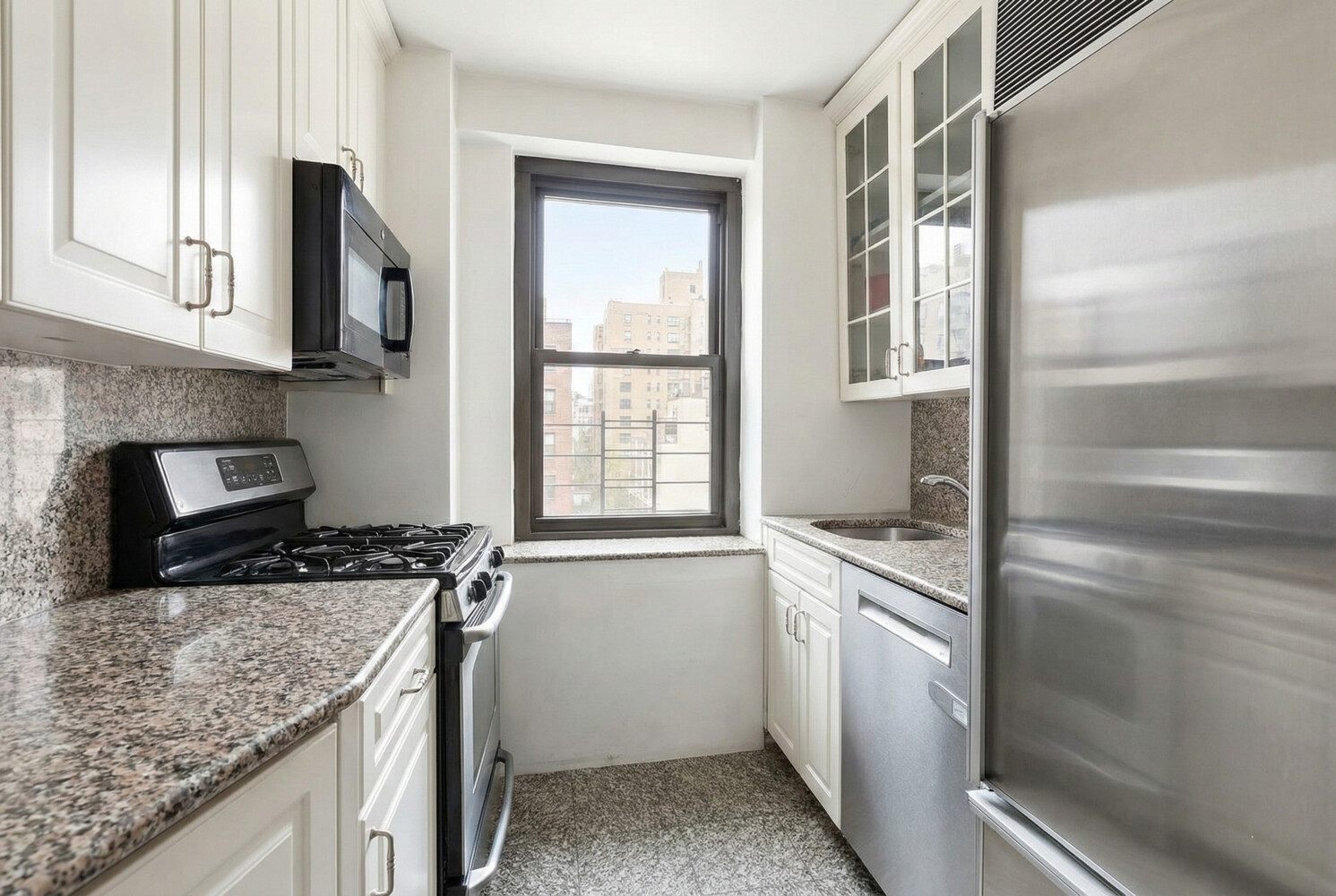 135 E 54TH Street 4E