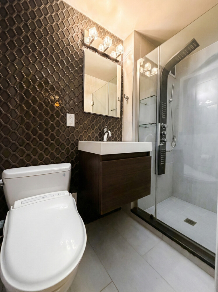 135 E 54TH Street 4E