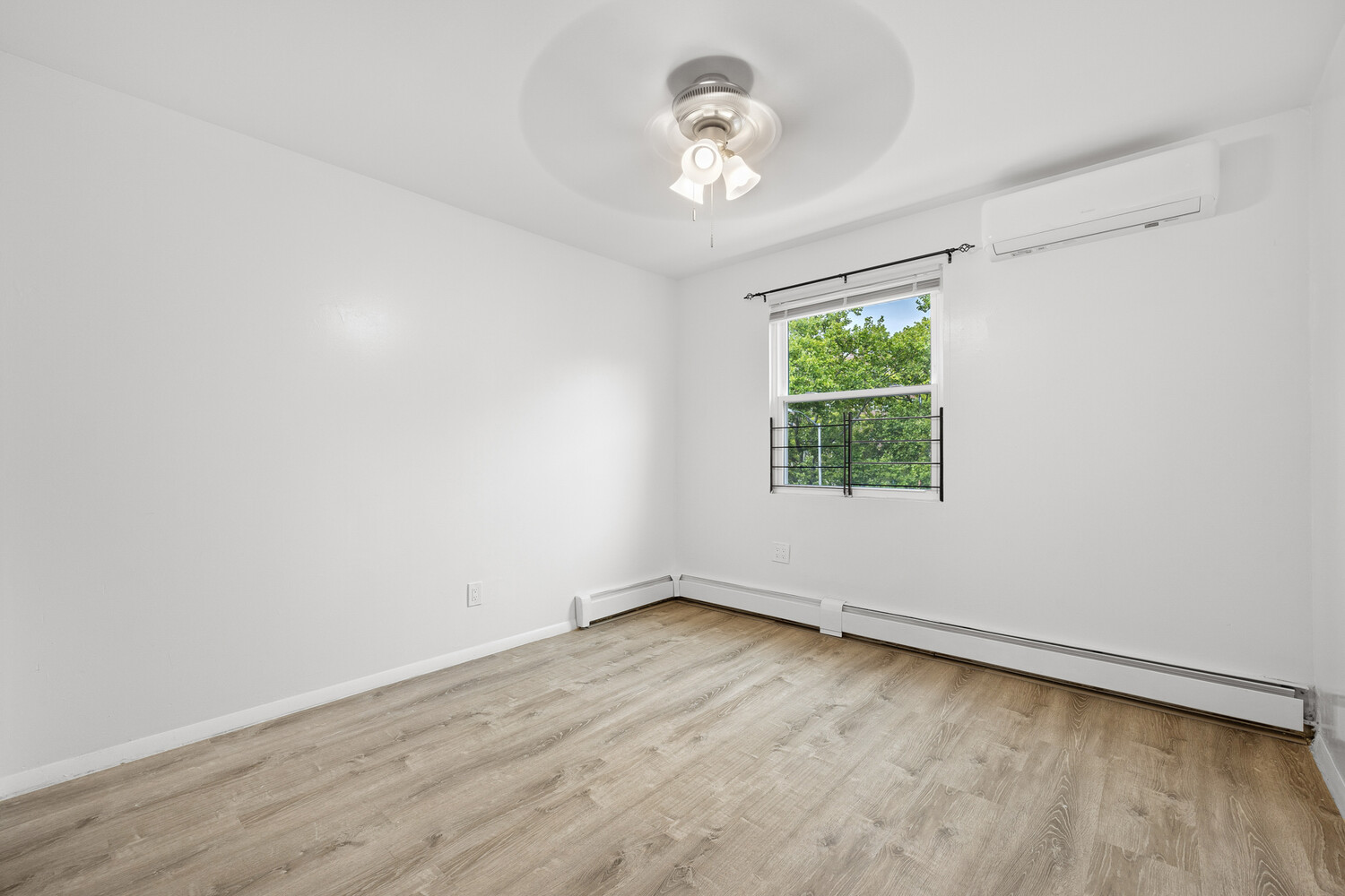 16 N PORTLAND Avenue 2