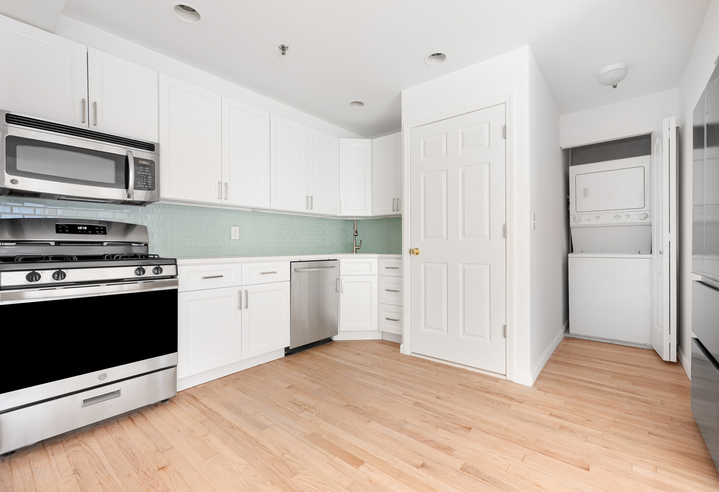125 BERGEN Street APT2C