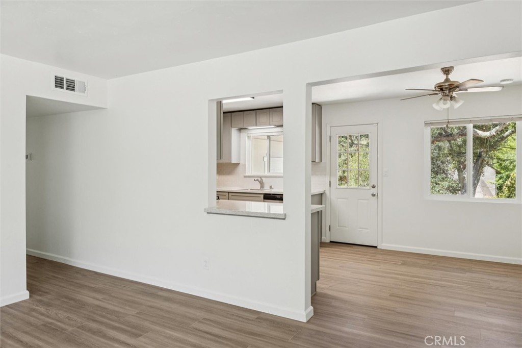 7900 El Retiro Avenue