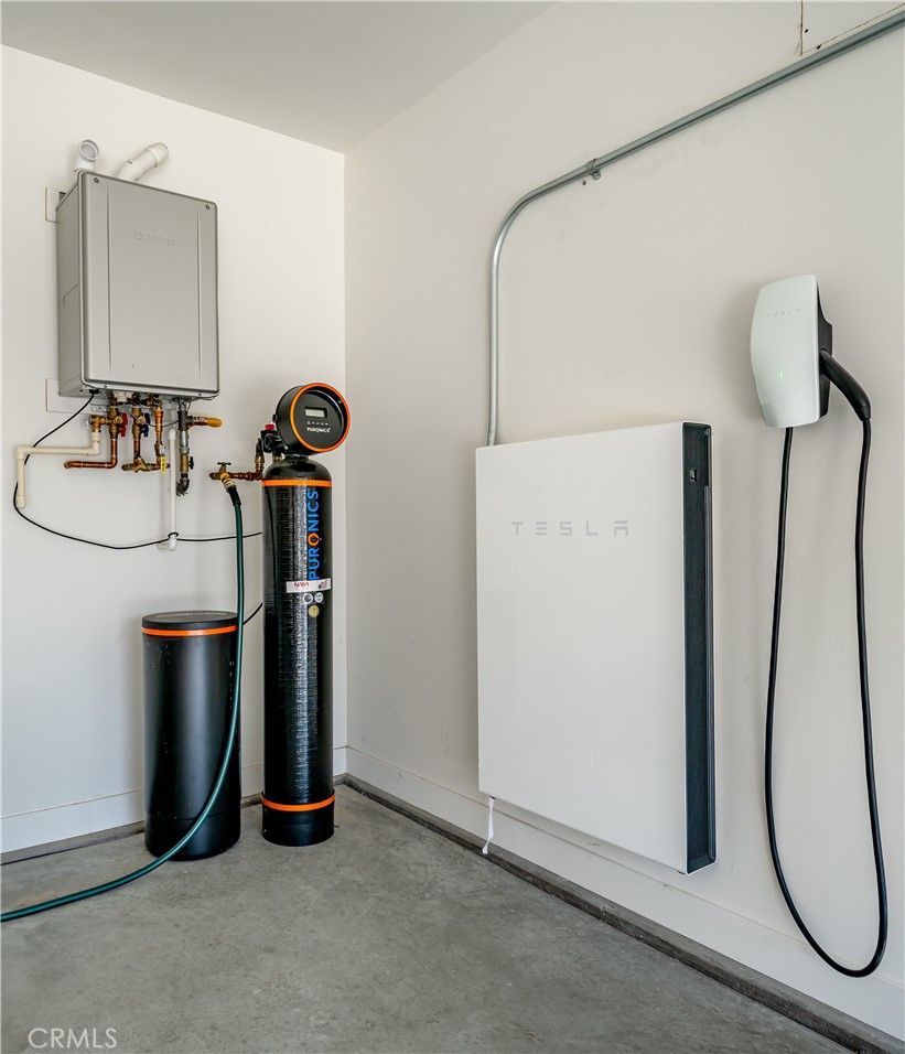 2525 Terrace Sands Lane