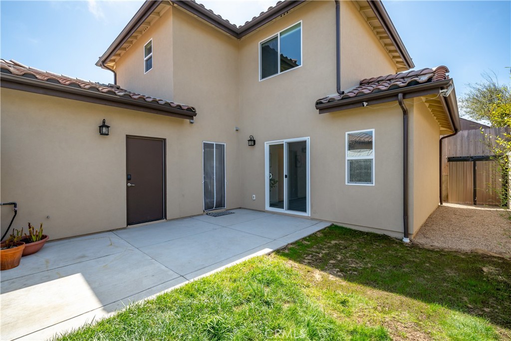 2525 Terrace Sands Lane