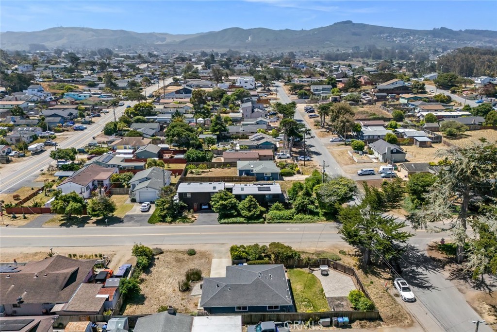 870 El Moro Avenue