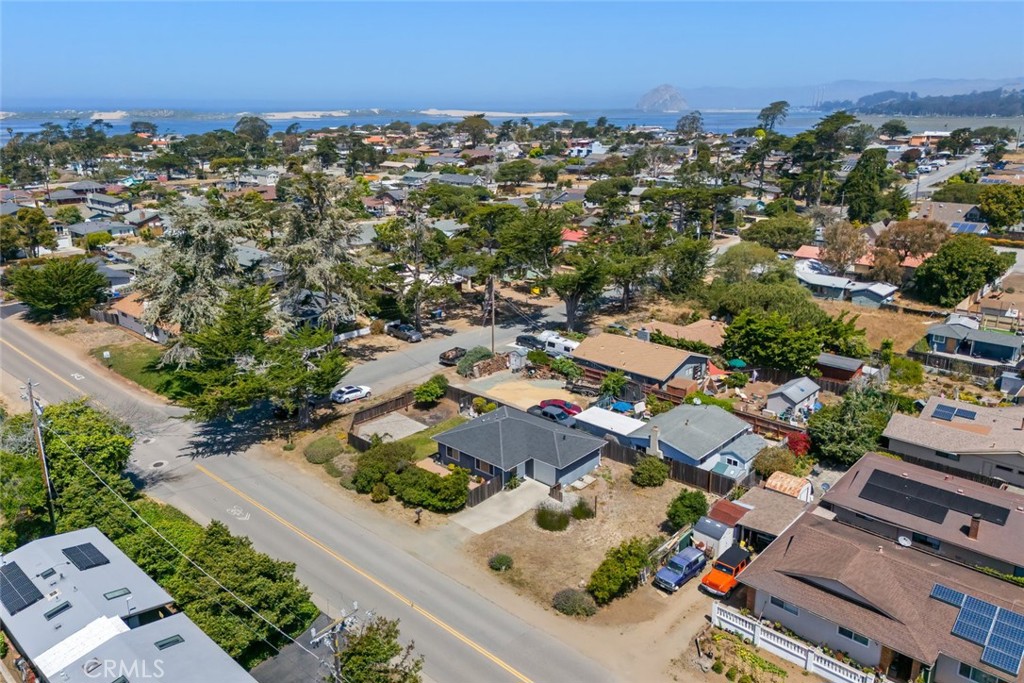 870 El Moro Avenue