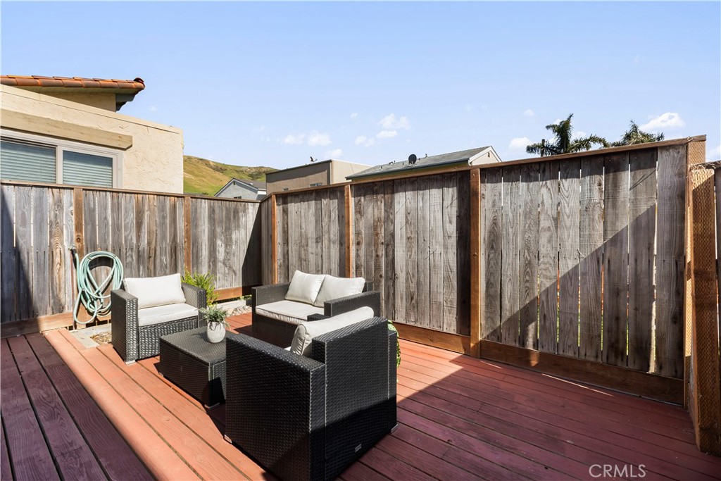 3330 Tide Avenue 11