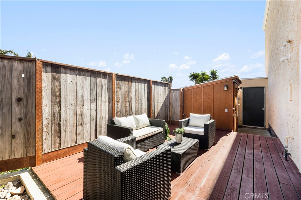 3330 Tide Avenue 11