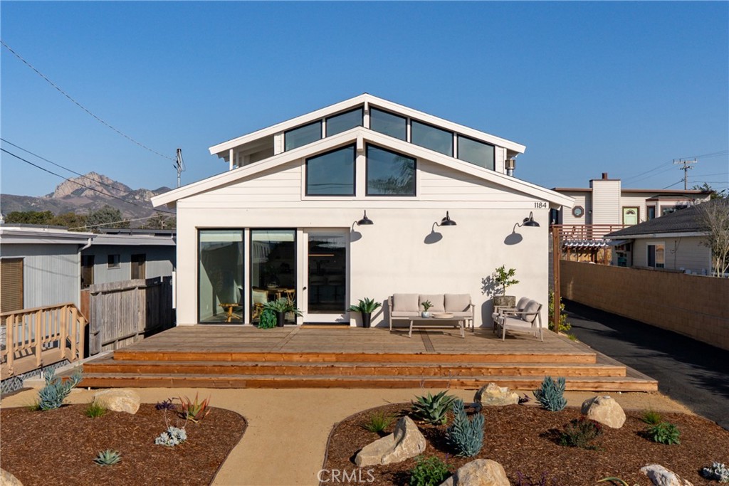 1184 11th Los Osos Ca Us 93402 Sc26219591