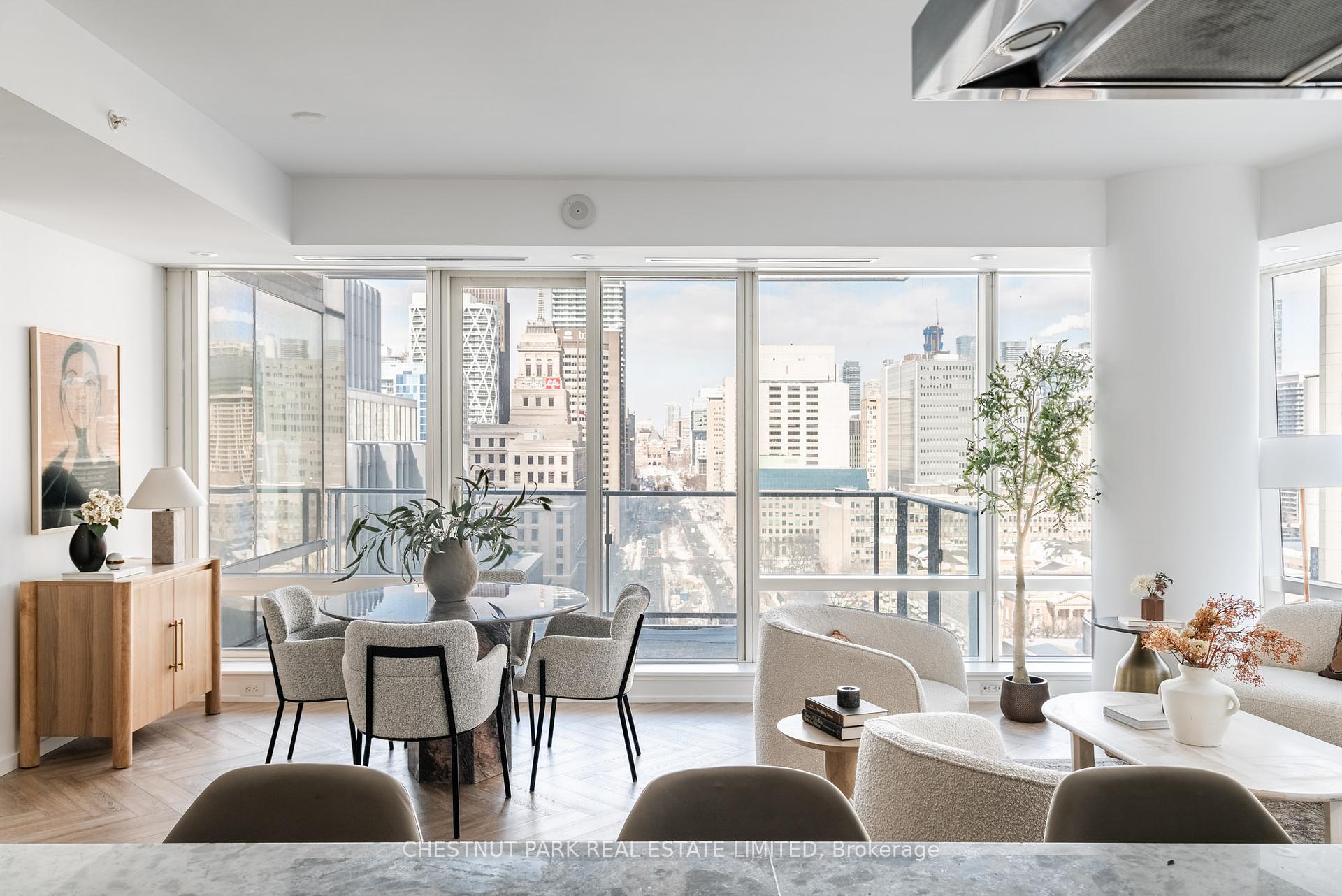 180 University Ave Unit: 1906