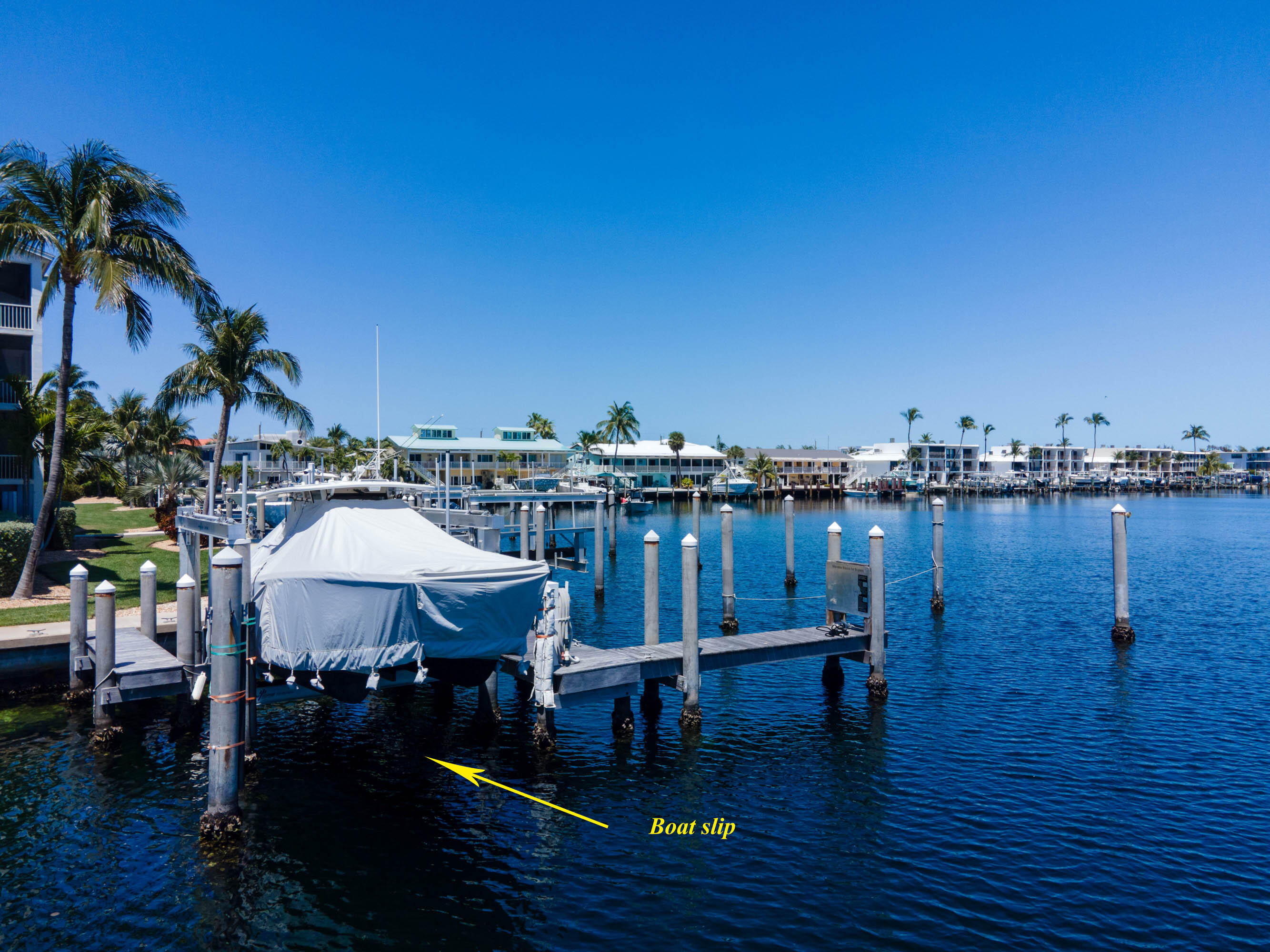 101 Gulfview Drive 209 & 30 ft. boatslip