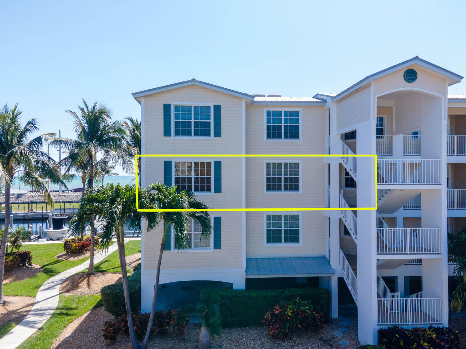 101 Gulfview Drive 209 & 30 ft. boatslip
