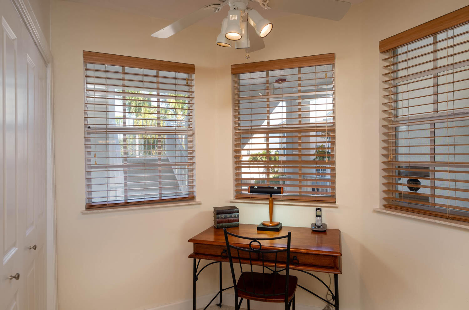 101 Gulfview Drive 209 & 30 ft. boatslip
