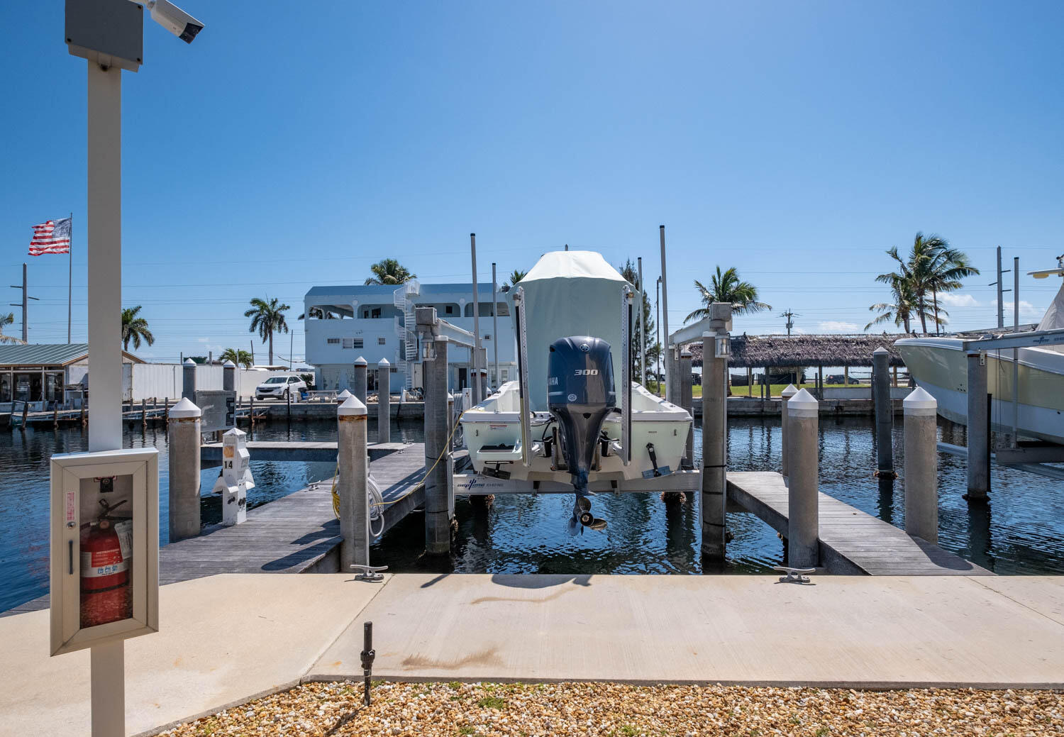 101 Gulfview Drive 209 & 30 ft. boatslip