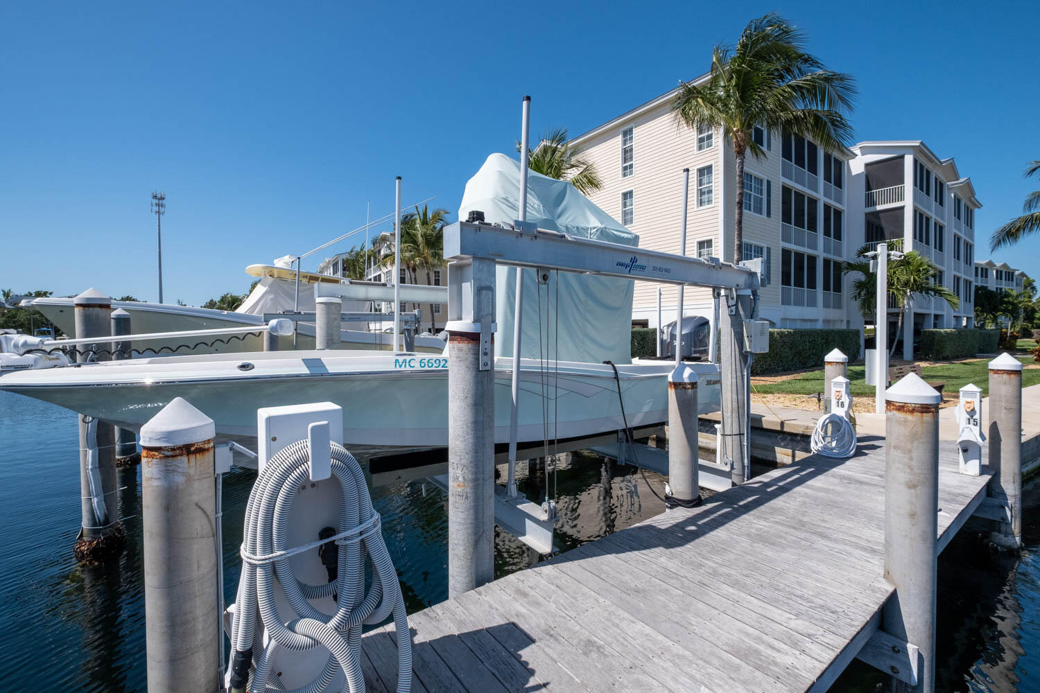 101 Gulfview Drive 209 & 30 ft. boatslip