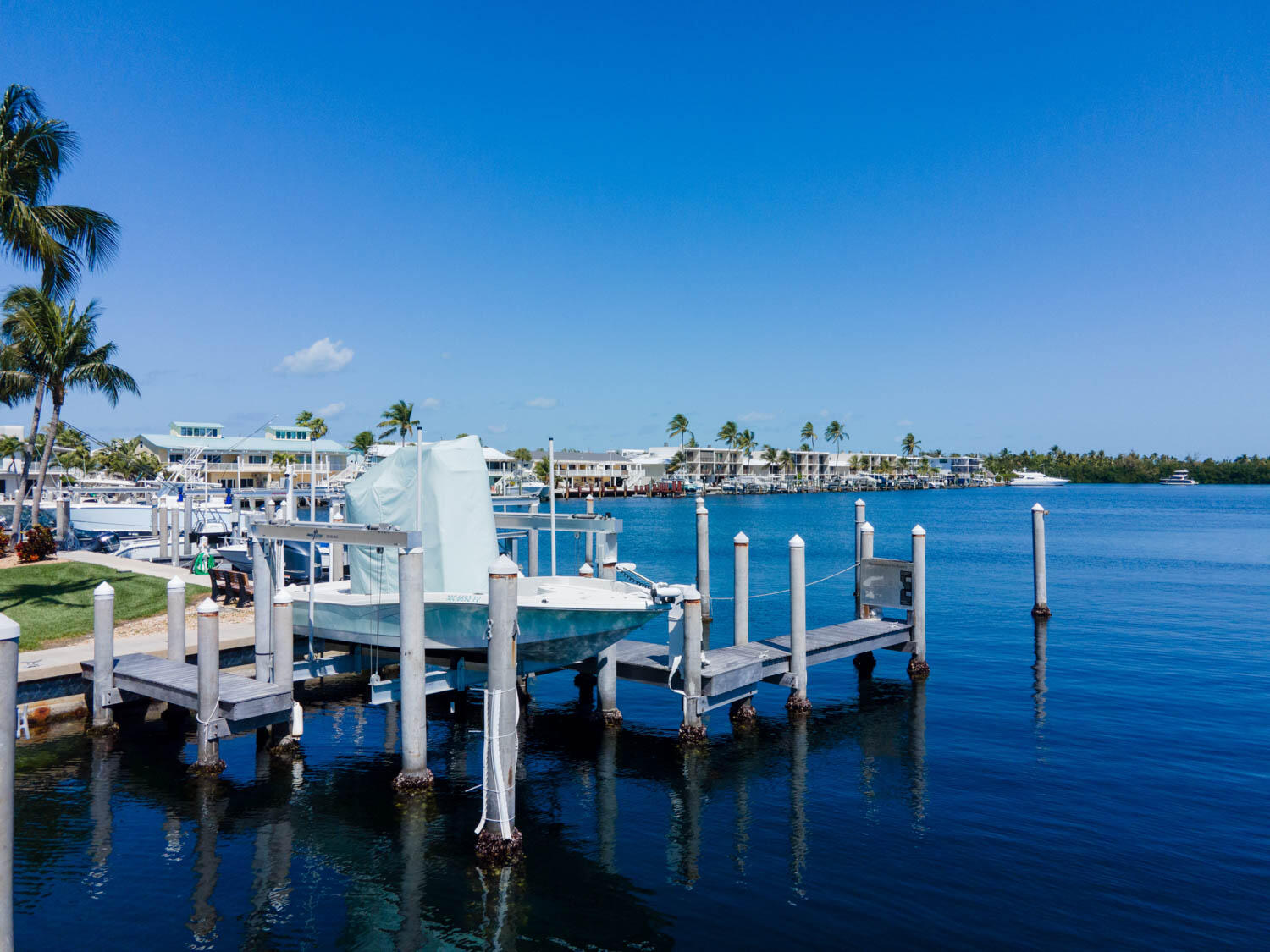 101 Gulfview Drive 209 & 30 ft. boatslip
