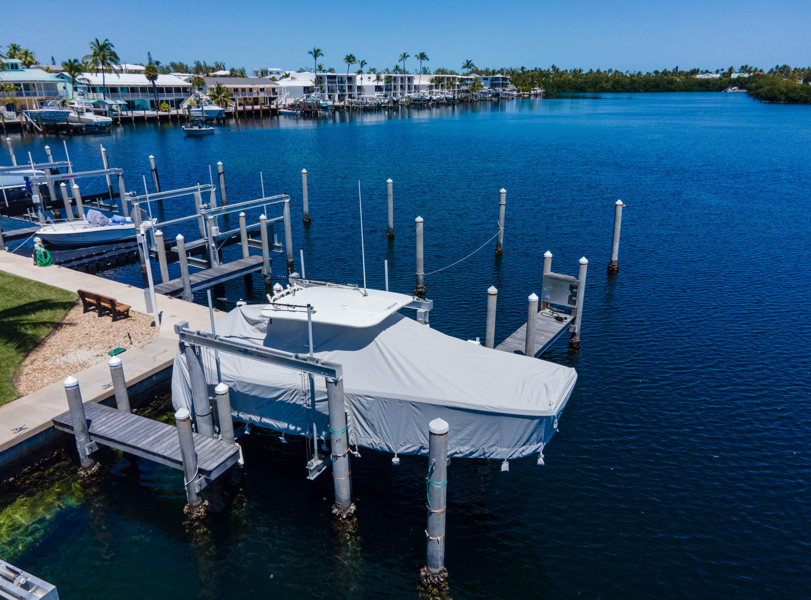 101 Gulfview Drive 209 & 30 ft. boatslip