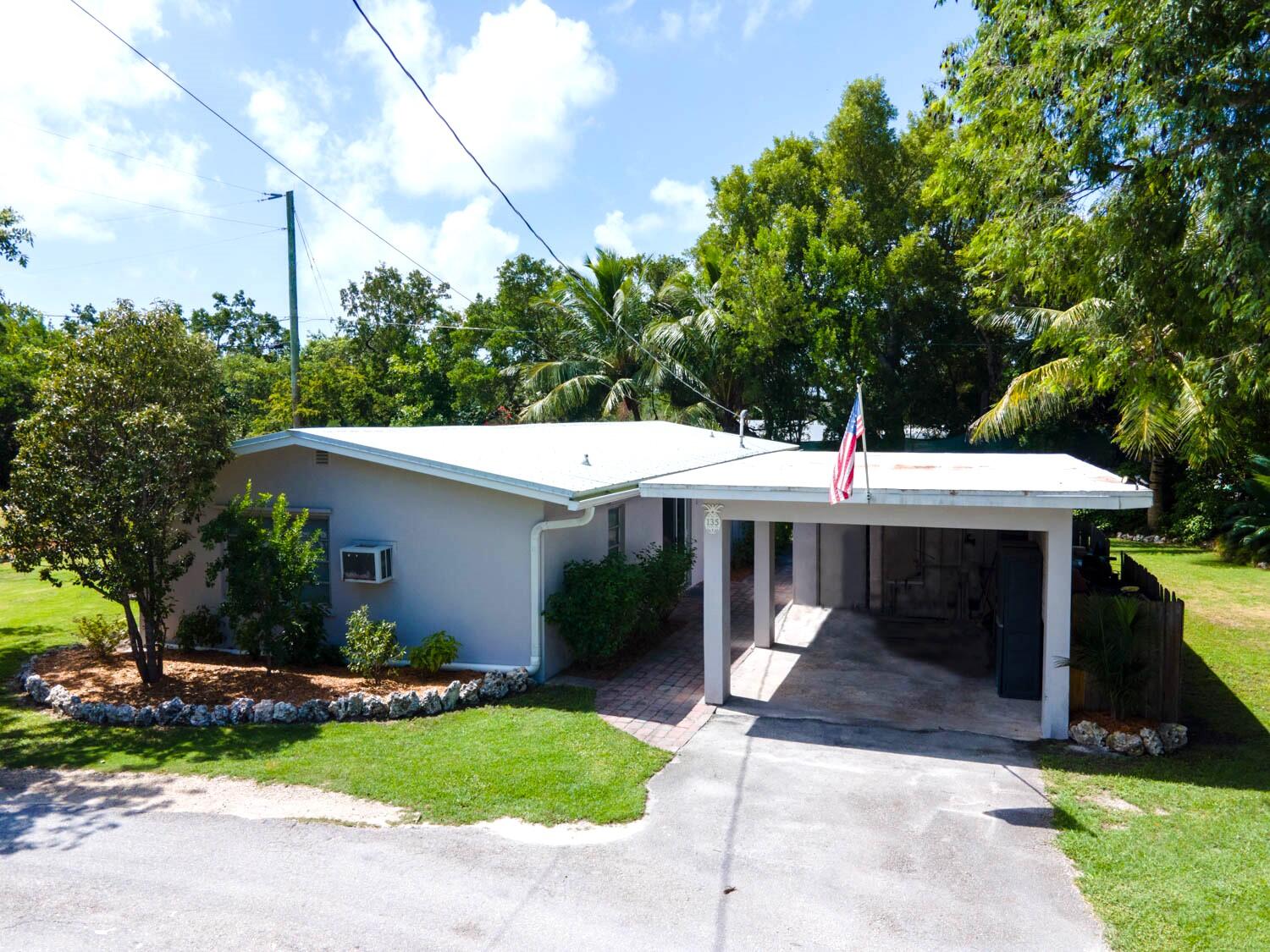 135 Sunset Gardens Drive