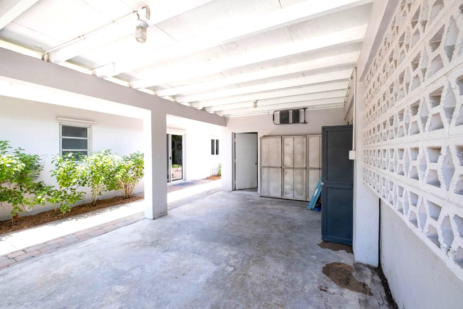 135 Sunset Gardens Drive