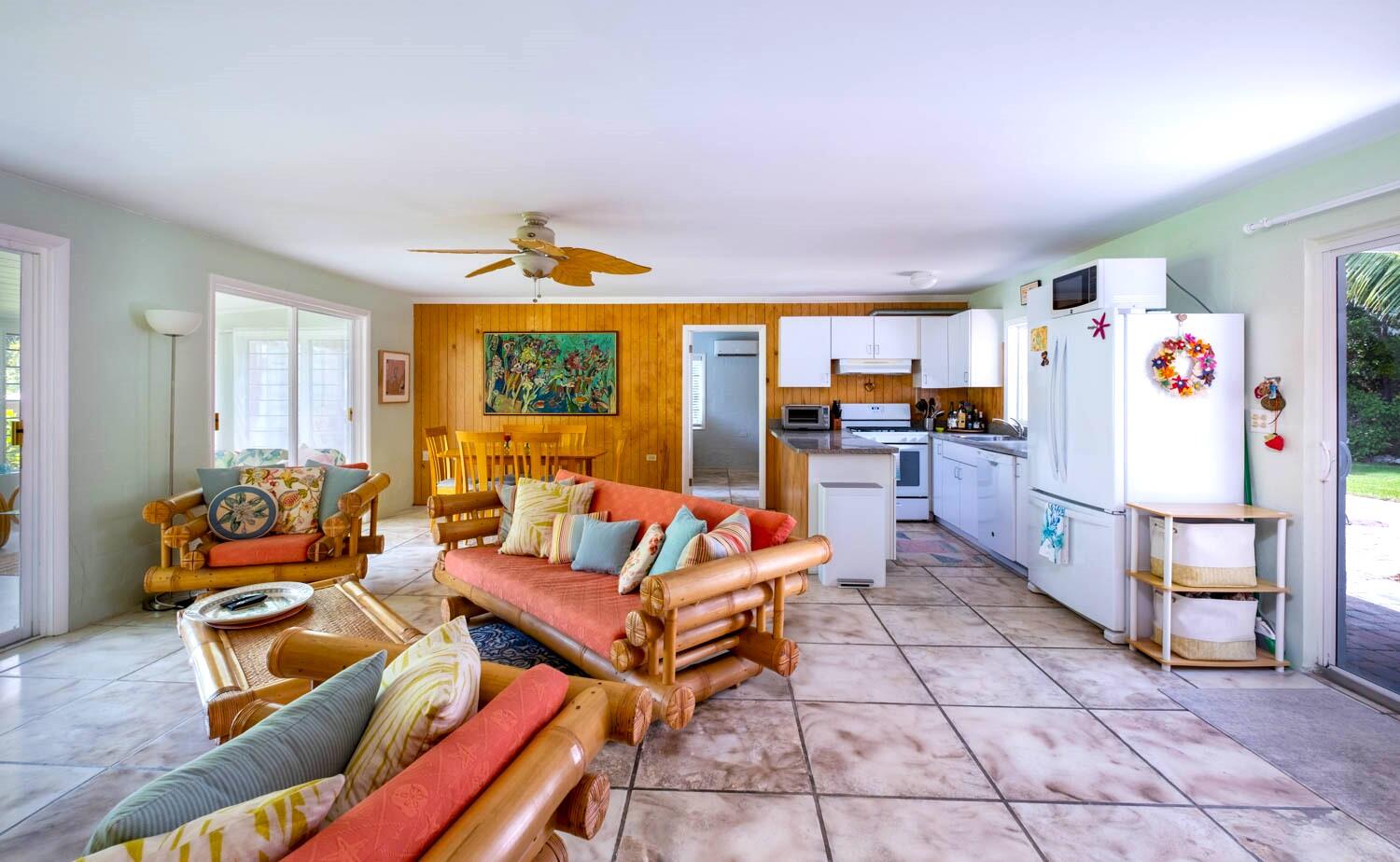 135 Sunset Gardens Drive