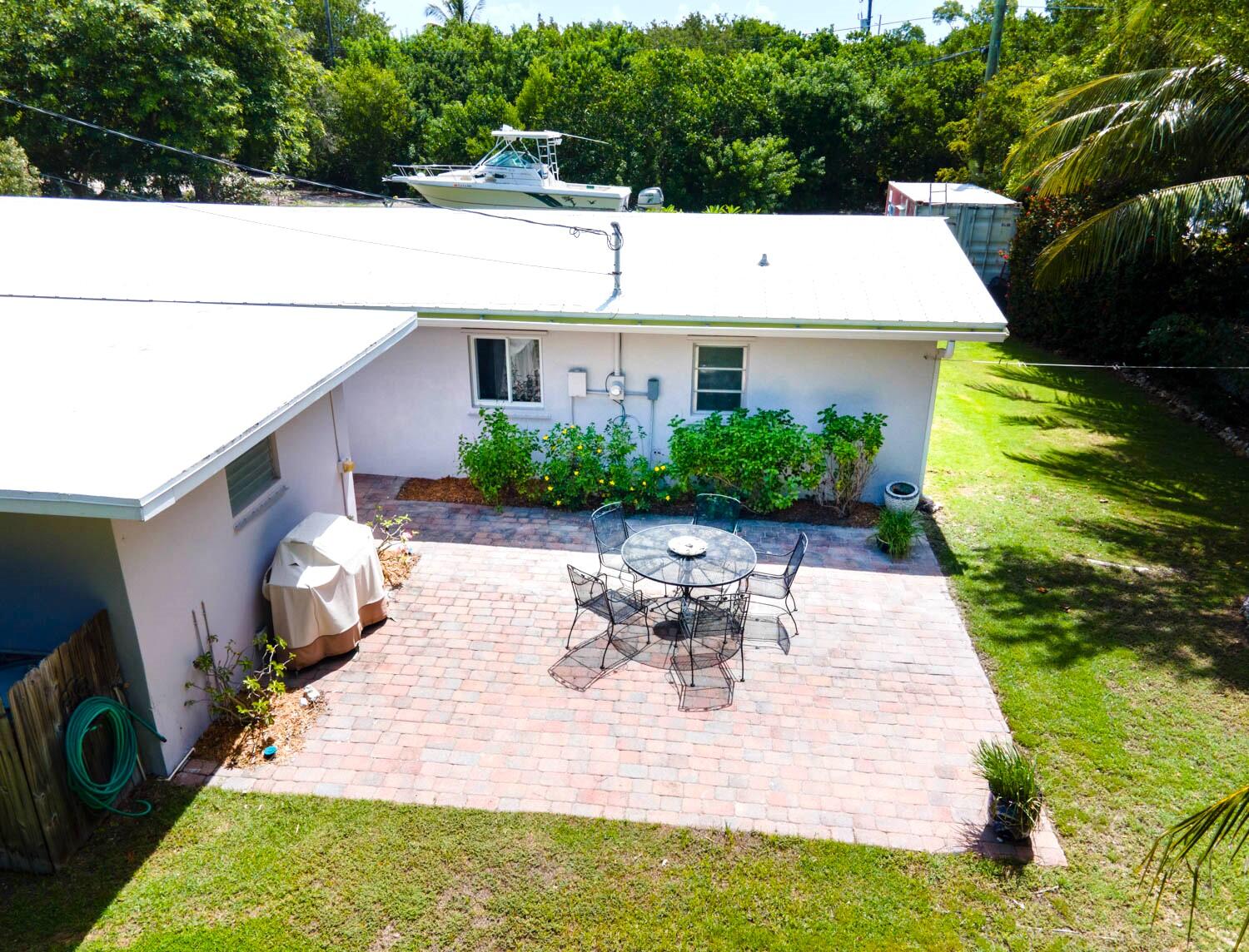 135 Sunset Gardens Drive