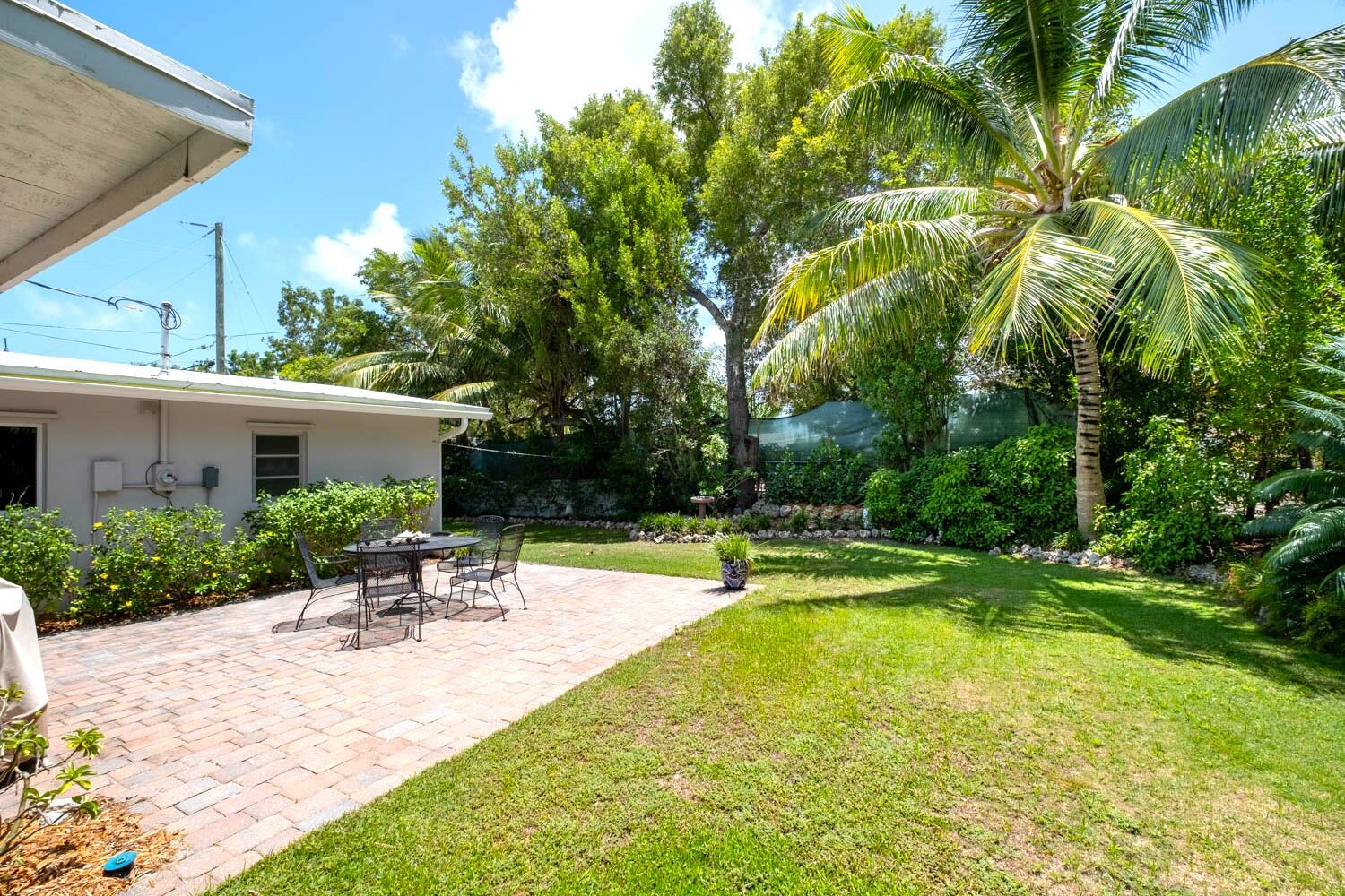 135 Sunset Gardens Drive