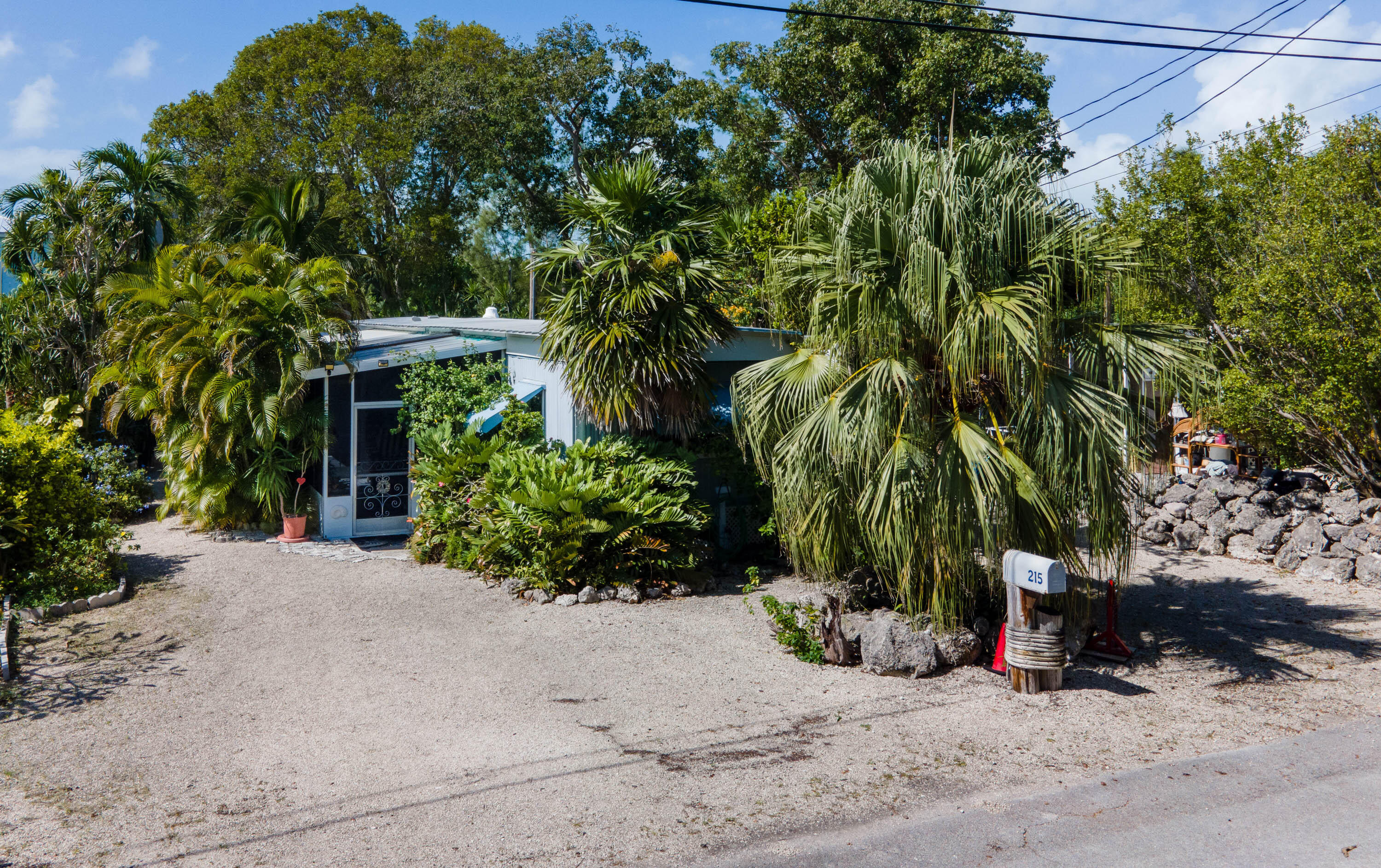 215 Antigua Road