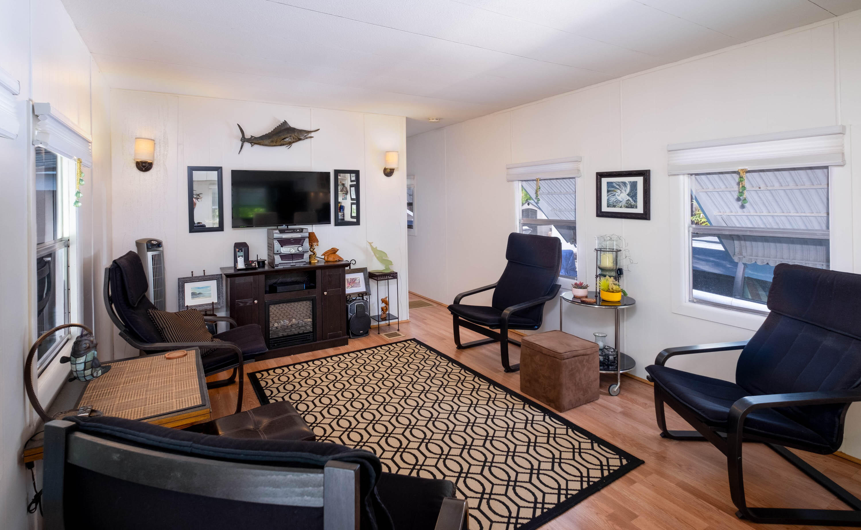 215 Antigua Road