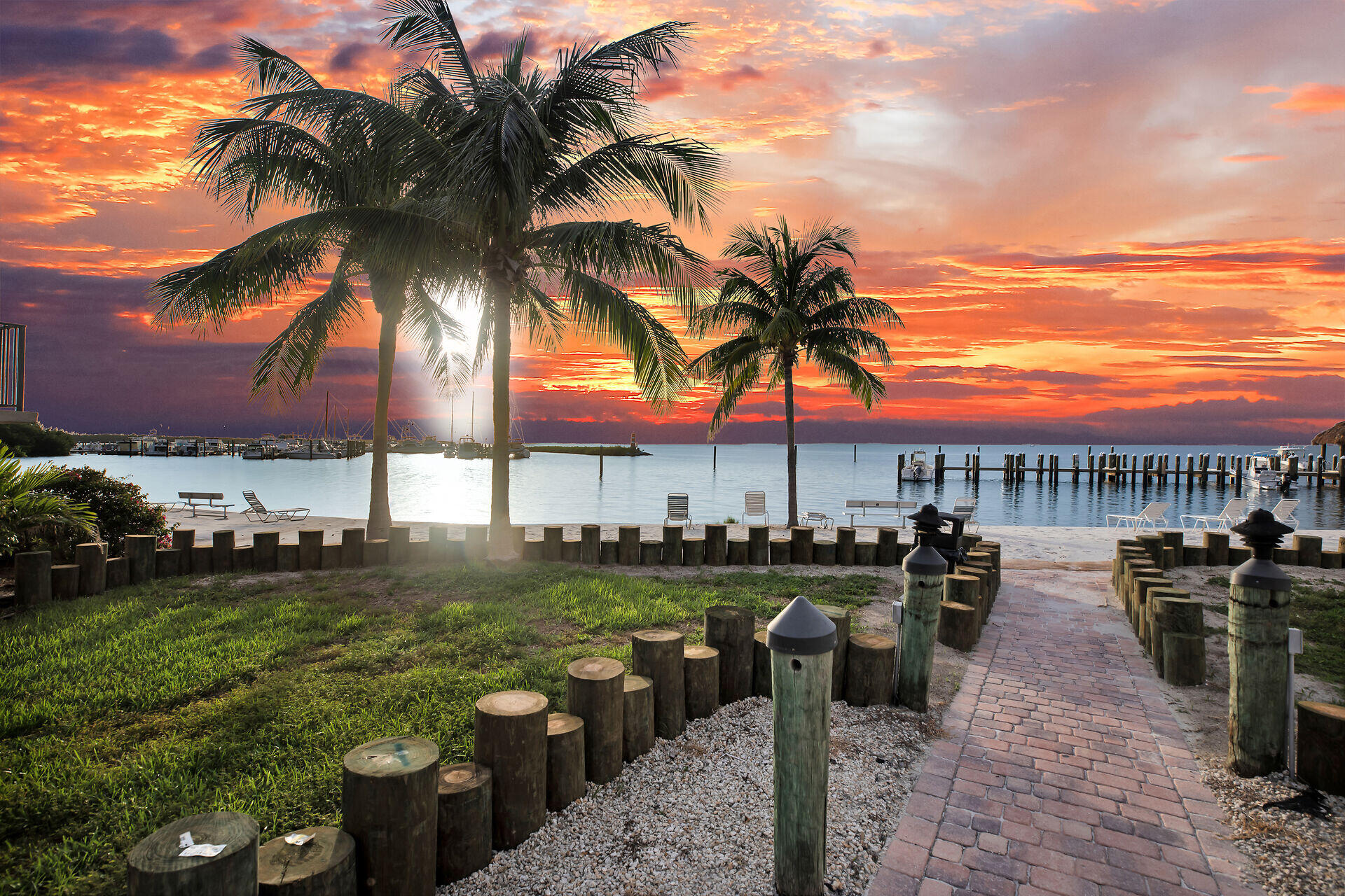 87200 Overseas Highway J4