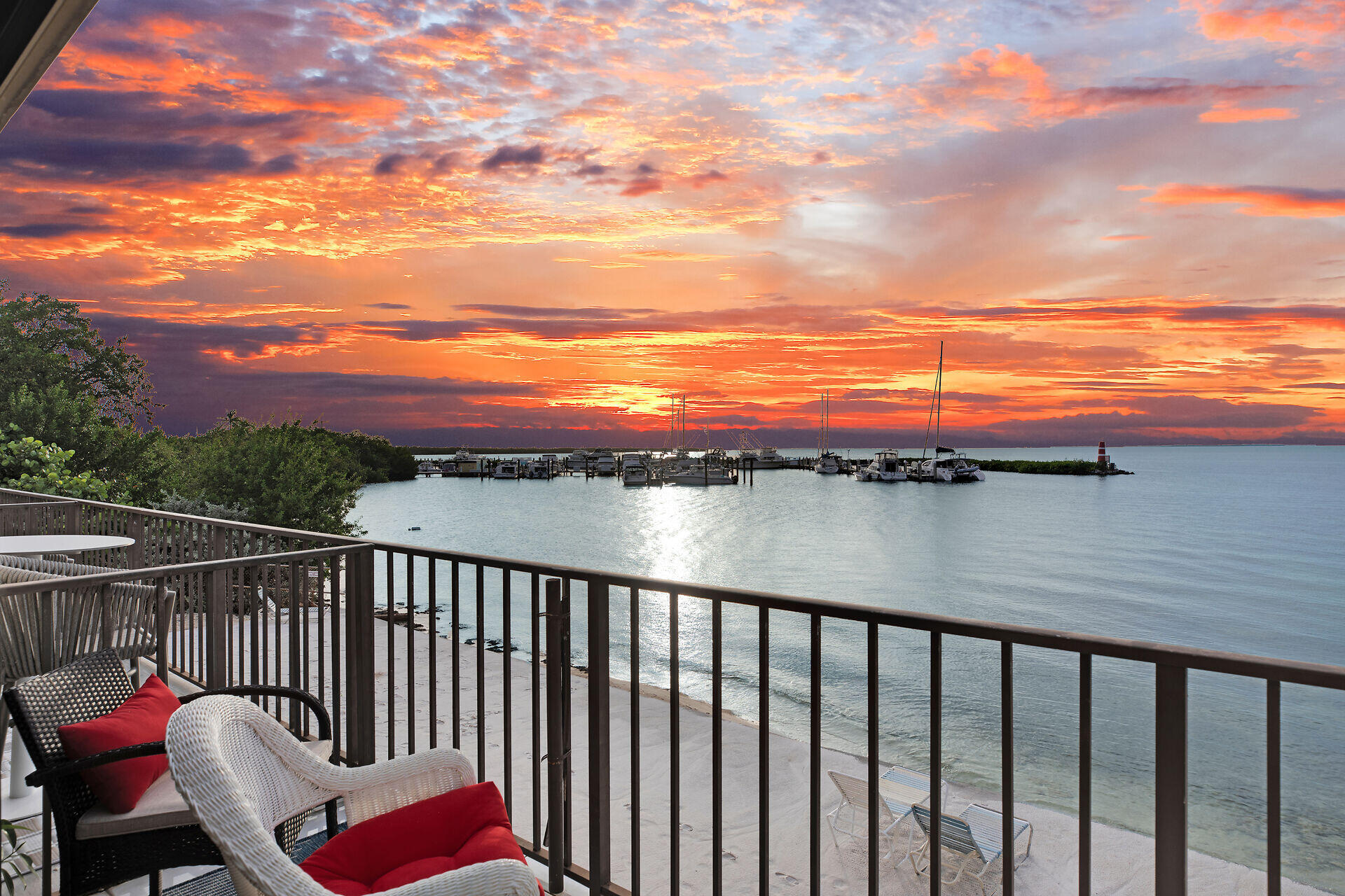 87200 Overseas Highway J4