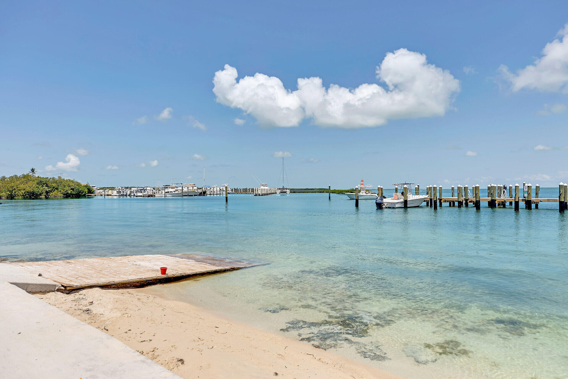 87200 Overseas Highway J4