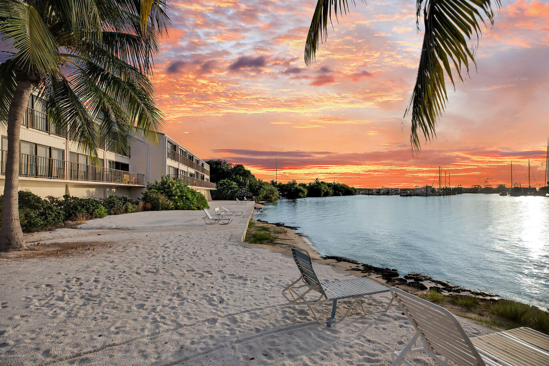 87200 Overseas Highway J4