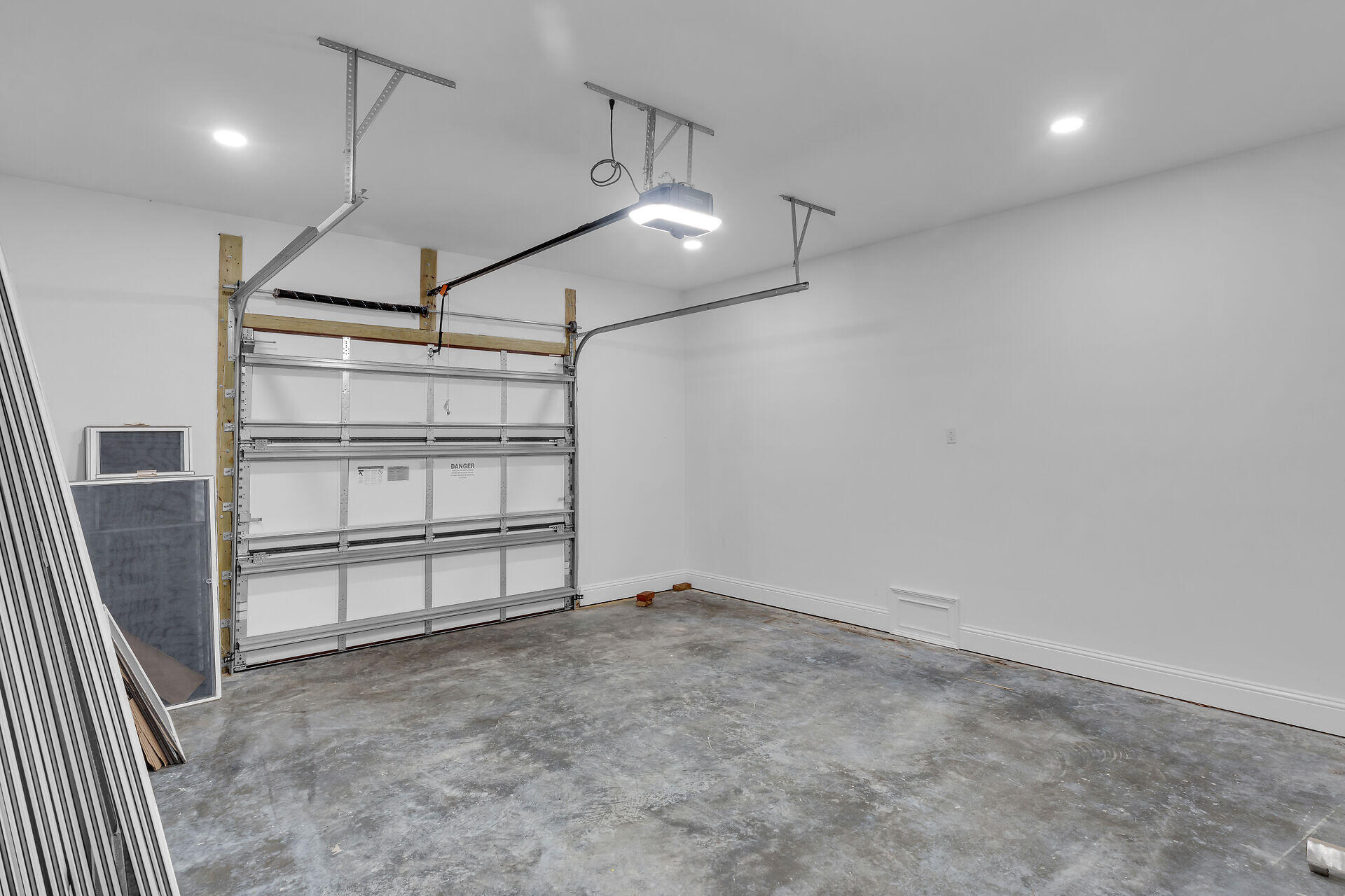 180 Galleon Road