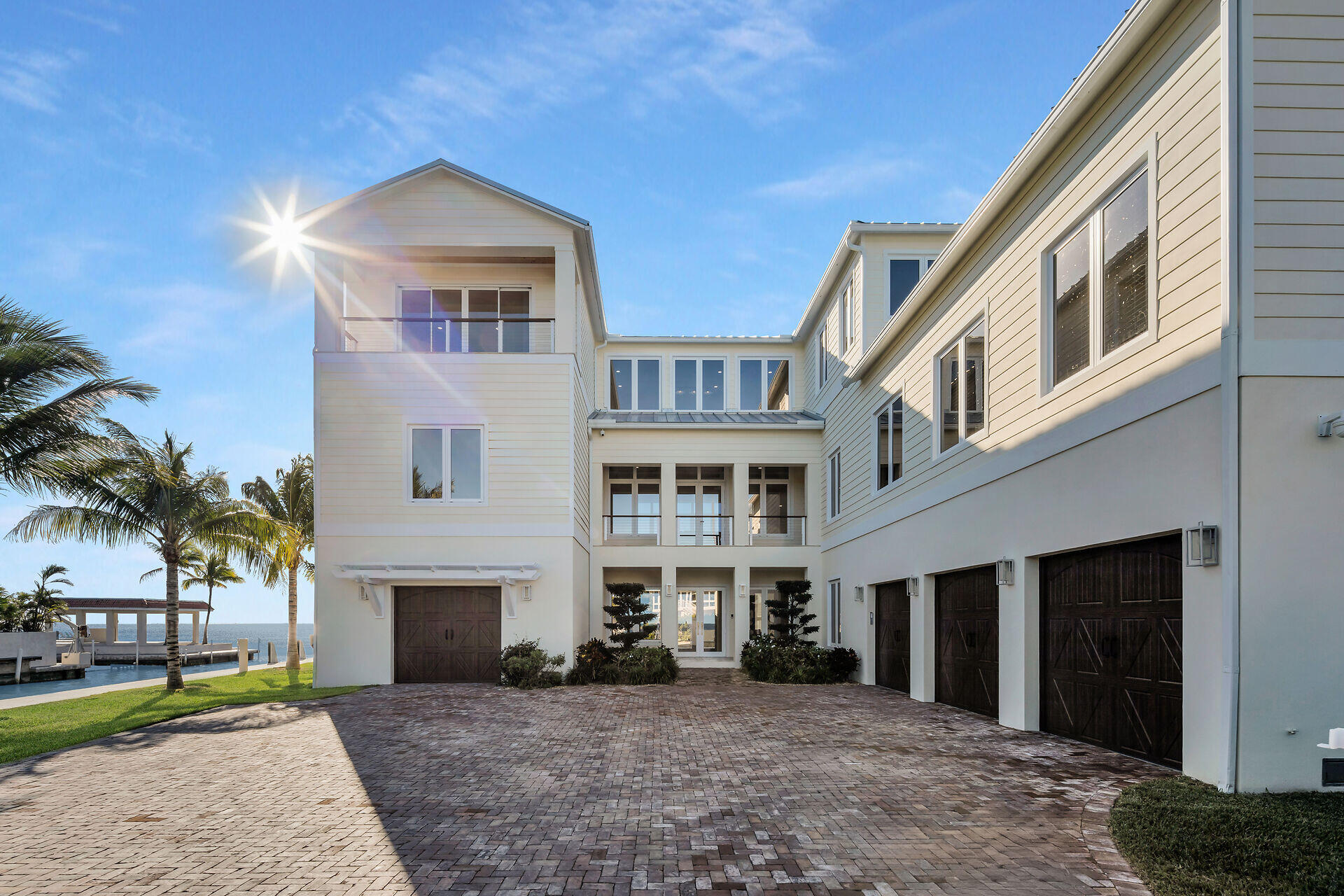 180 Galleon Road