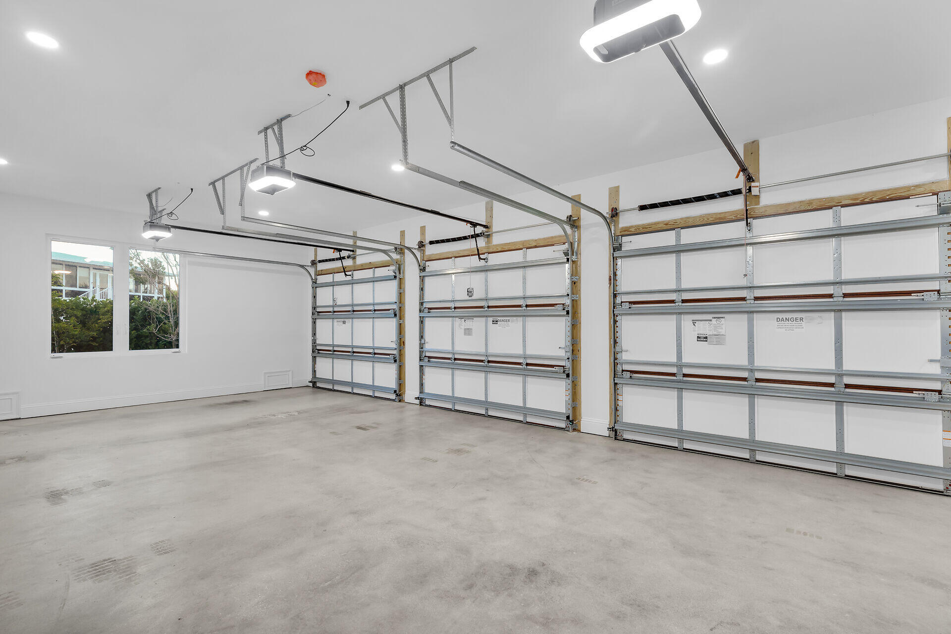 180 Galleon Road