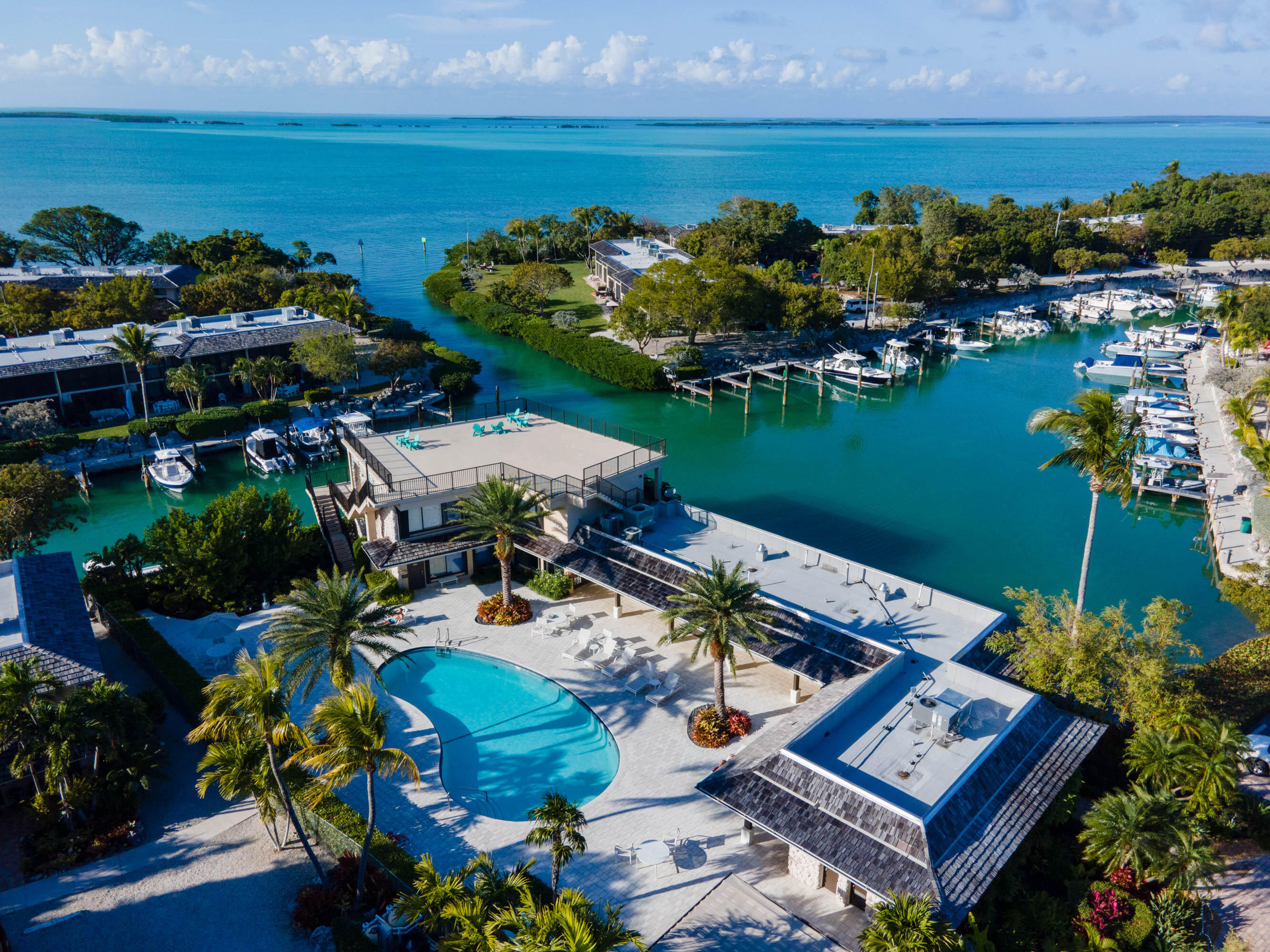 96000 Overseas Highway DD3 and 31 ft. boat slip