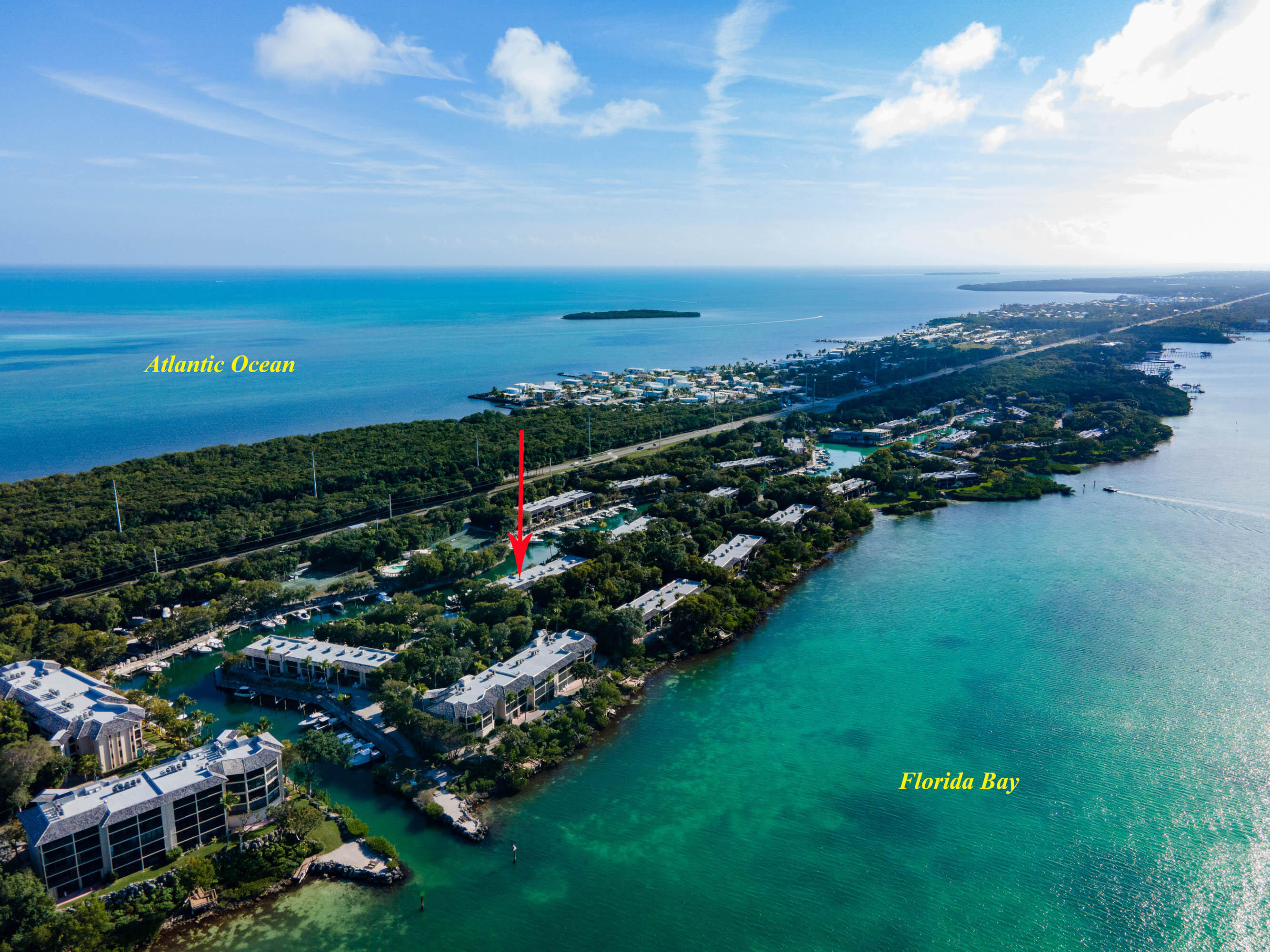 96000 Overseas Highway DD3 and 31 ft. boat slip