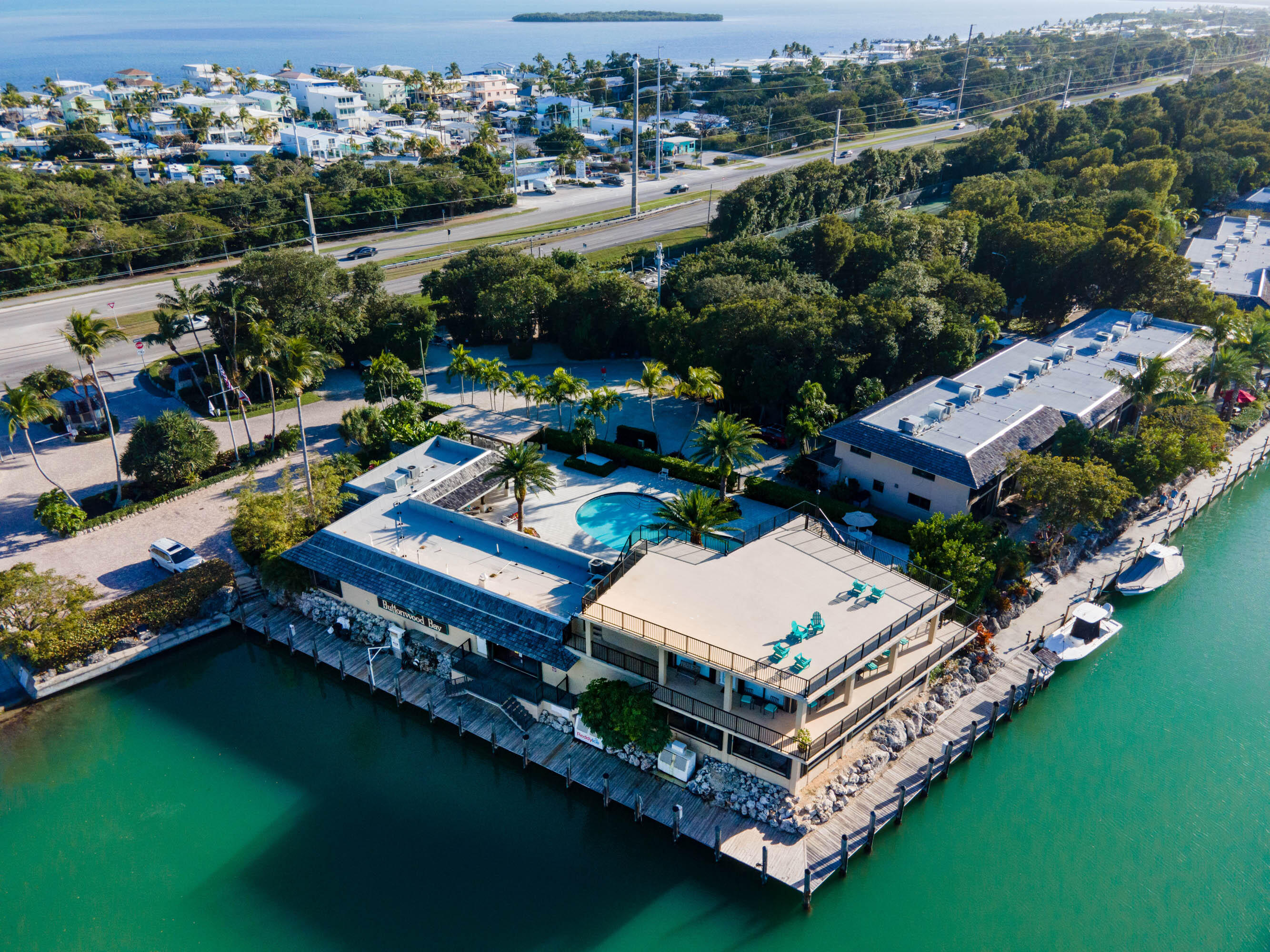 96000 Overseas Highway DD3 and 31 ft. boat slip