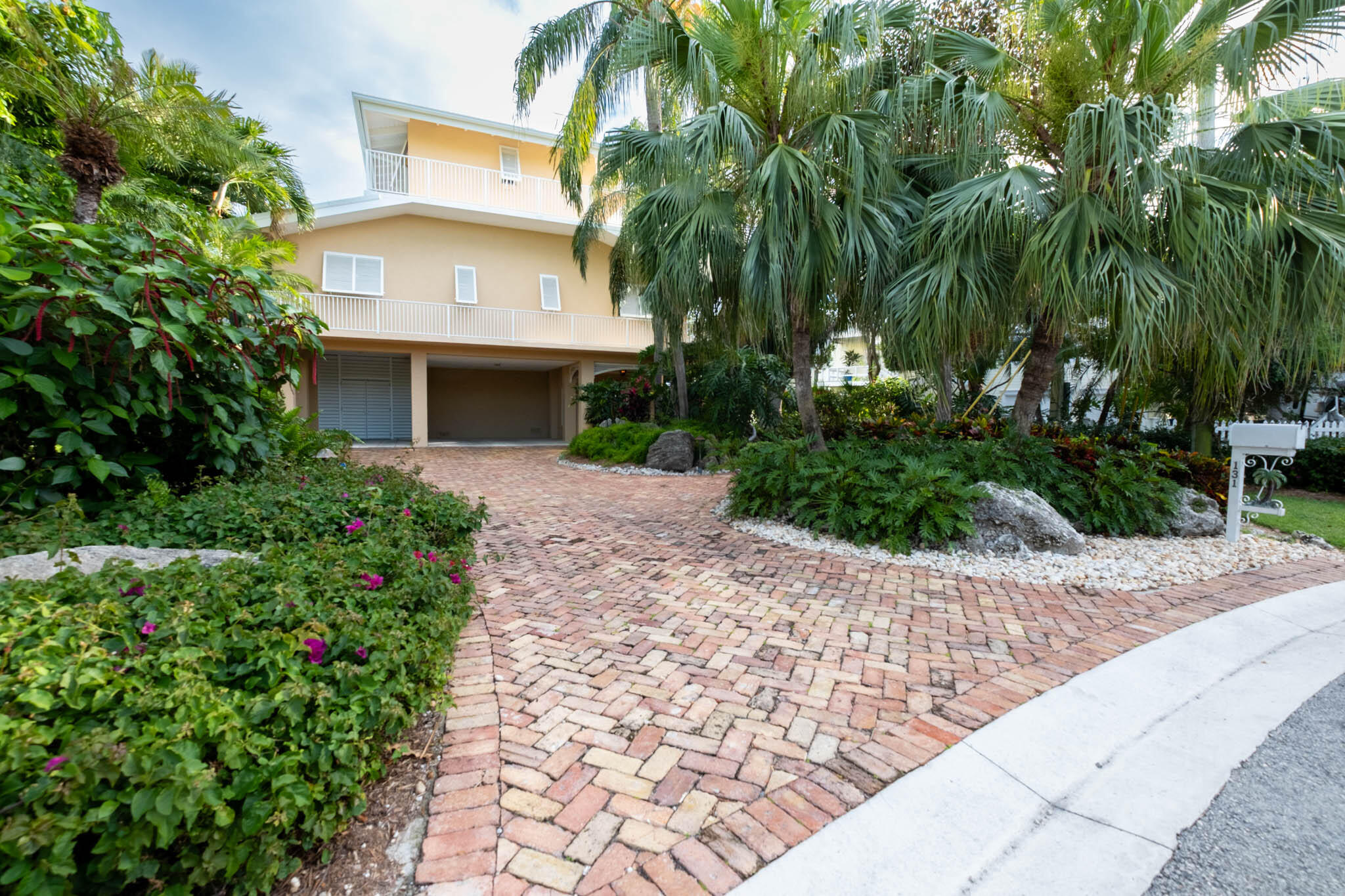 131 Bayview Isle Drive