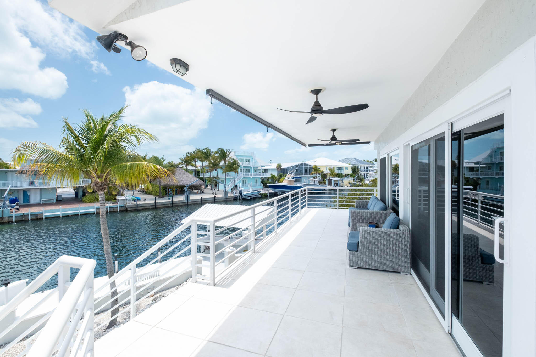 125 Porto Vista Court