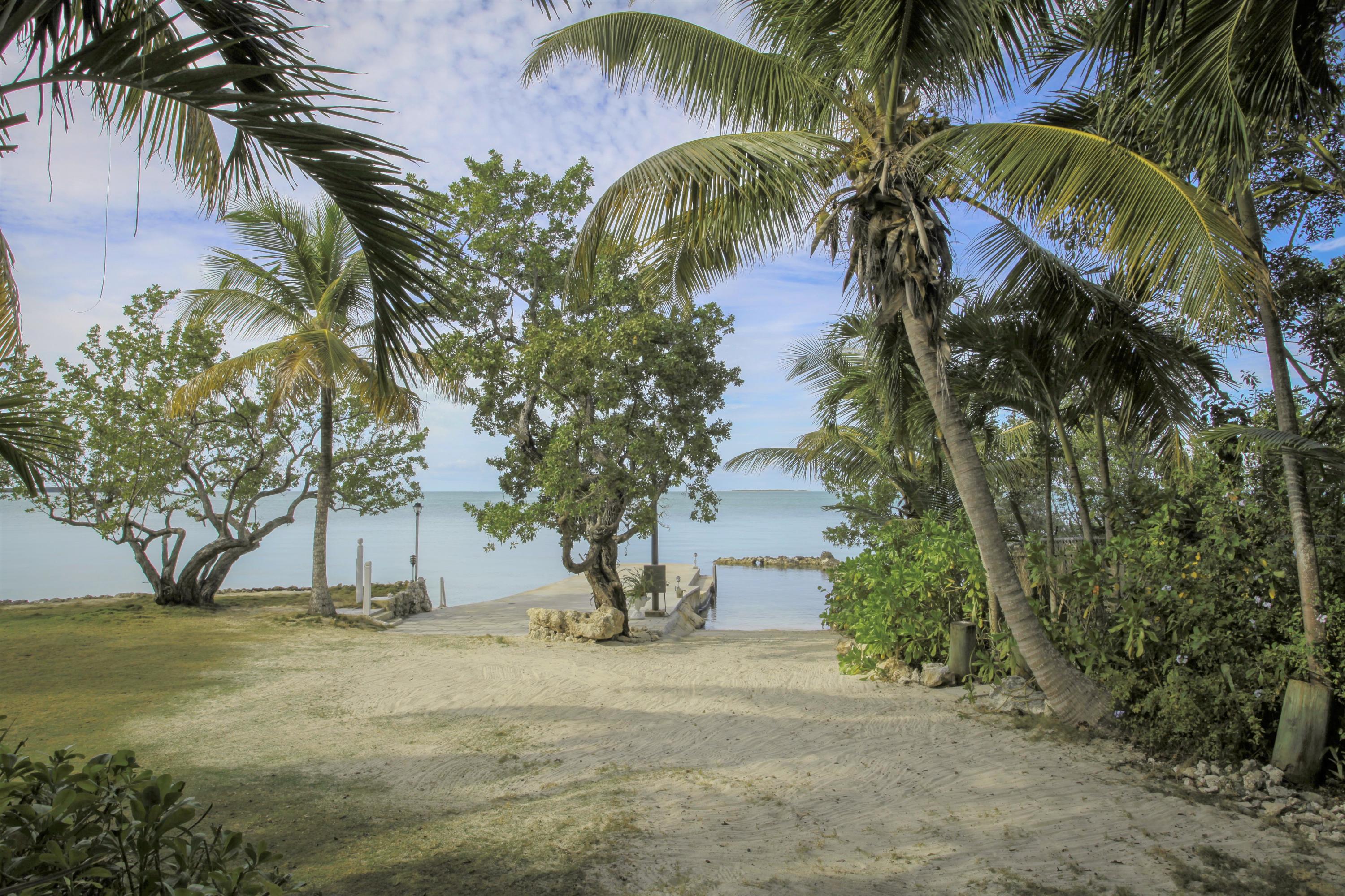 95480 & 90 Overseas Highway