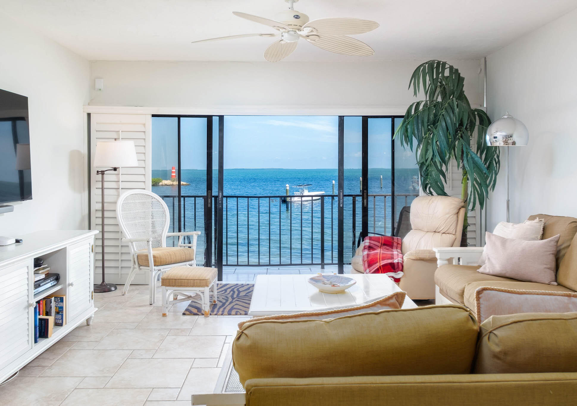 87200 Overseas Highway J 6
