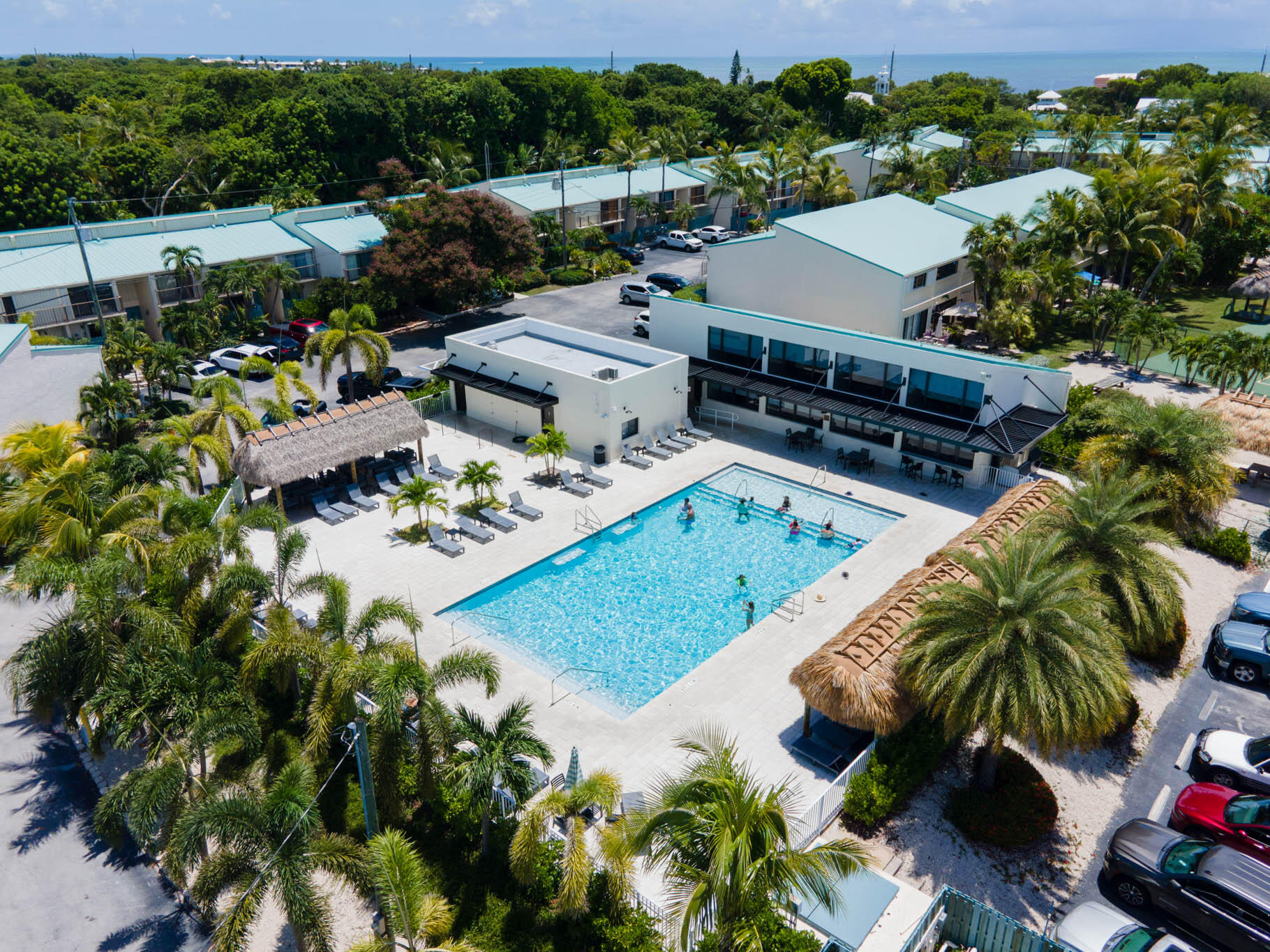 87200 Overseas Highway J 6
