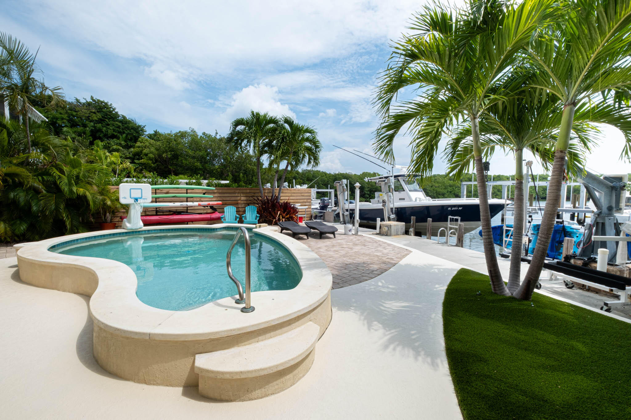 148 Riviera Drive