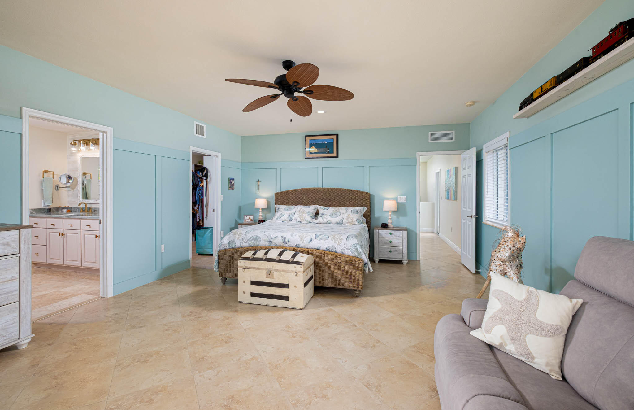 148 Riviera Drive