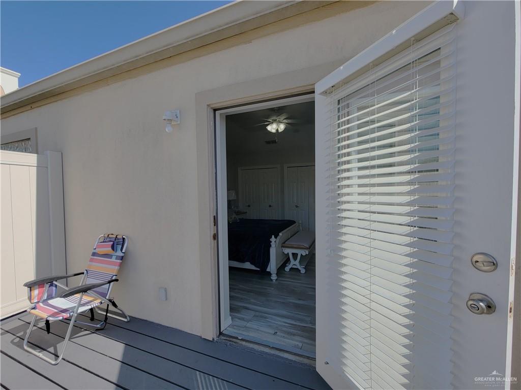 126 E Hibiscus Street