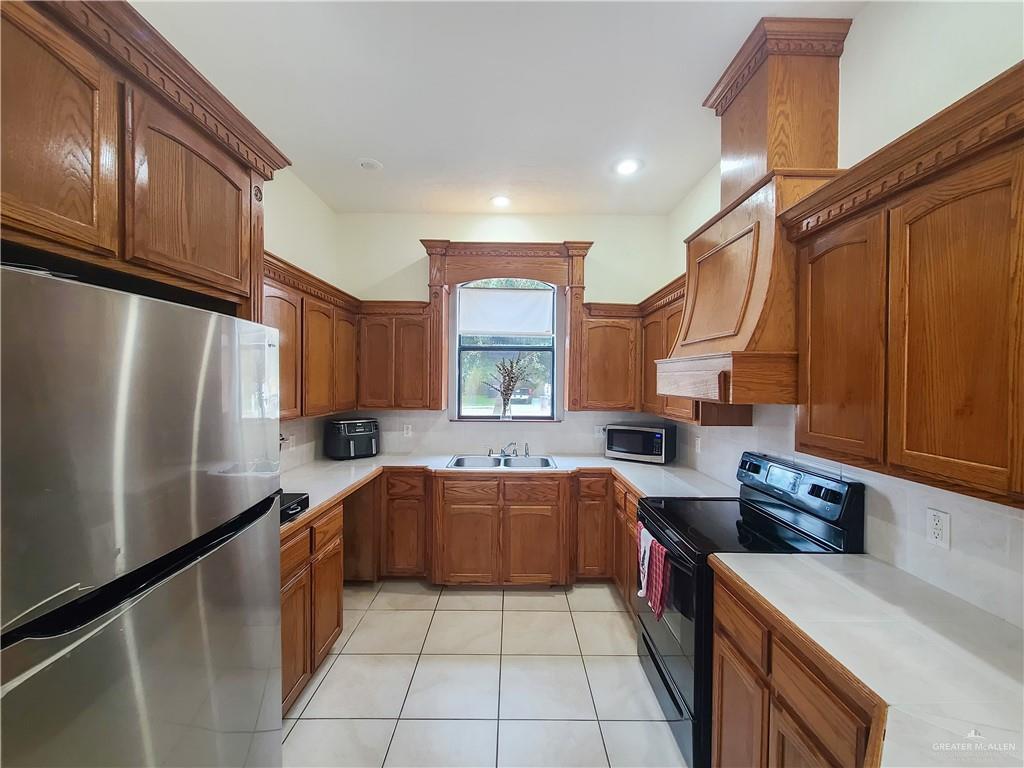 3417 Kingsborough Avenue, McAllen