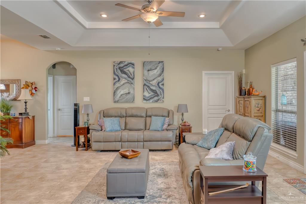 3541 Clubhouse Drive