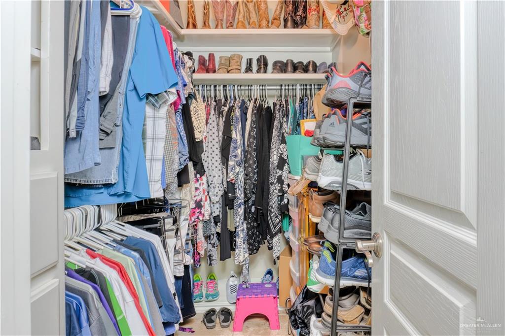 3541 Clubhouse Drive