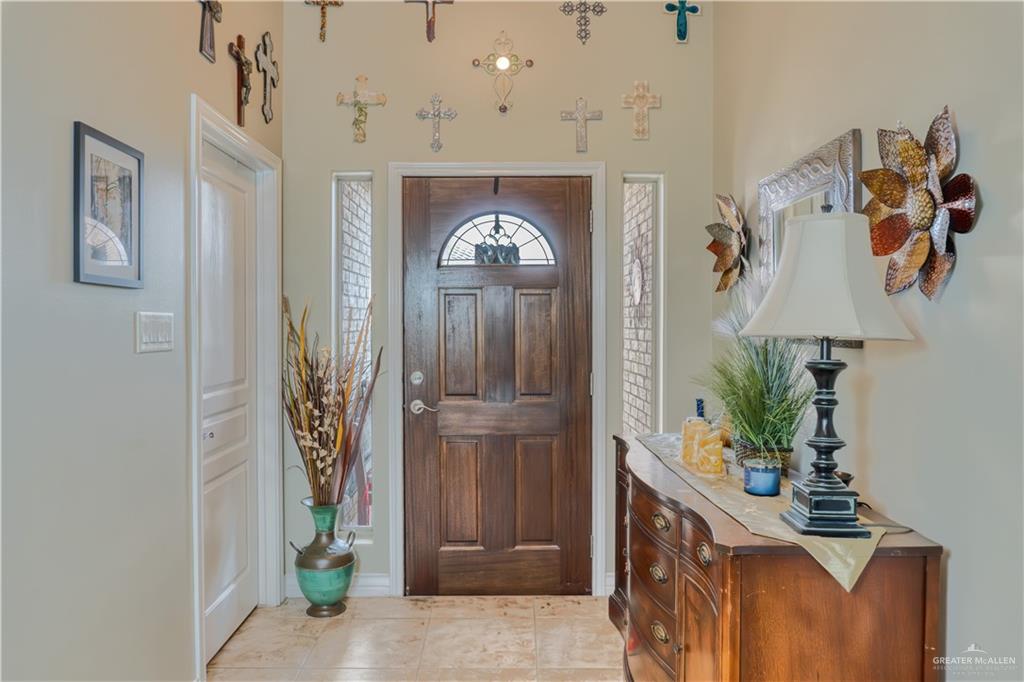 3541 Clubhouse Drive